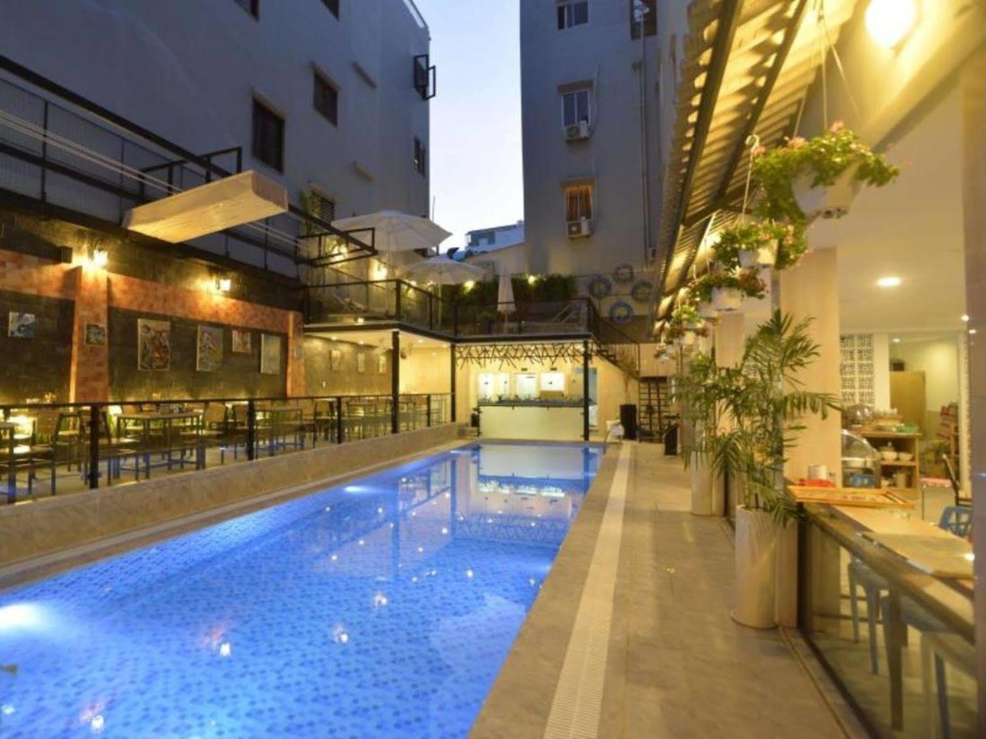 Valentine Luxury Hotel - 31 Bui Vien Street Ho Chi Minh-Byen Eksteriør billede